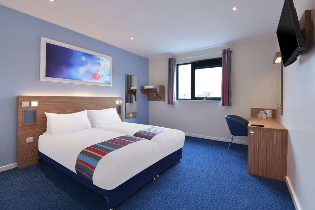 Travelodge Ilminster Habitación foto
